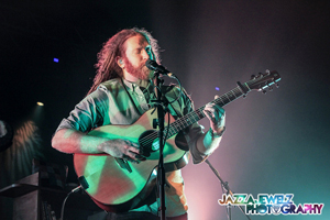 Photo Of Newton Faulkner  © Copyright Jazza Wallace