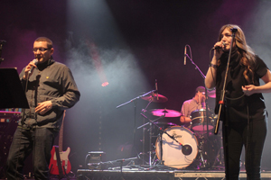 Photo Of Paul Heaton And Jacqui Abbott © Copyright Claire Whelpton